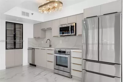 19195 NE 36th Ct #2301, Aventura, FL 33180 - Photo 5