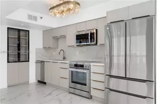 19195 NE 36th Ct, Aventura, FL 33180 - Photo 5