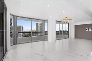 19195 NE 36th Ct, Aventura, FL 33180 - Photo 11