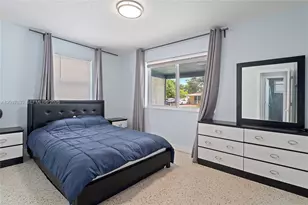 644 SW 7th Ct, Hallandale Beach, FL 33009 - Photo 37