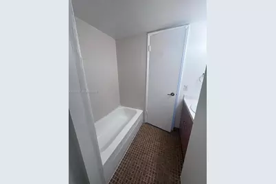 820 NW 87th Ave #201, Miami, FL 33172 - Photo 19