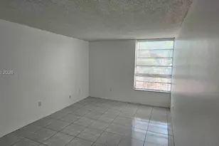 820 NW 87th Ave, Miami, FL 33172 - Photo 17