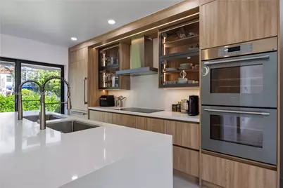 1141 Hollywood Blvd, Hollywood, FL 33019 - Photo 9
