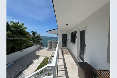 1850 S Treasure Dr #10, North Bay Village, FL 33141 - Photo 3