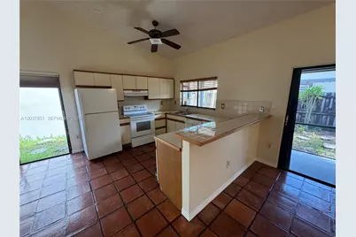 21738 SW 99th Ct, Cutler Bay, FL 33190 - Photo 7