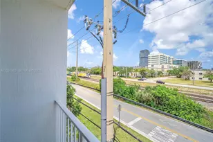 2651 NE 212th Terrace, Miami, FL 33180 - Photo 19