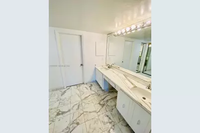 155 Ocean Lane Dr #504, Key Biscayne, FL 33149 - Photo 11