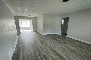 [Address not provided], Lauderdale Lakes, FL 33309 - Photo 11