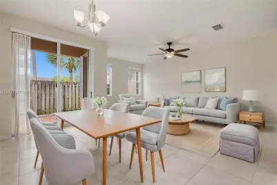 277 Las Brisas Cir, Sunrise, FL 33326 - Photo 3