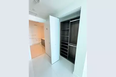 1100 S Miami Ave #3811, Miami, FL 33130 - Photo 21