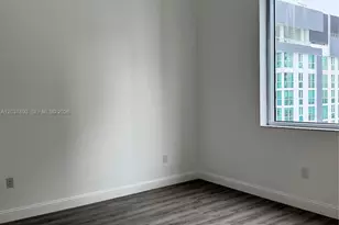 1060 Brickell Ave, Miami, FL 33131 - Photo 11