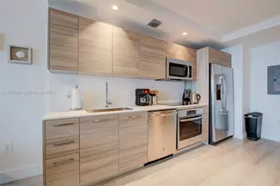 121 NE 34th St, Miami, FL 33137 - Photo 9