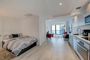 121 NE 34th St, Miami, FL 33137 - Photo 3
