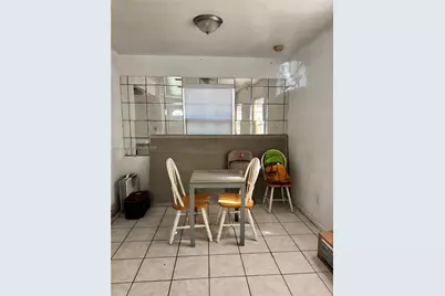 950 NE 160th St, North Miami Beach, FL 33162 - Photo 5