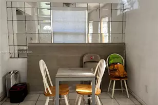 950 NE 160th St, North Miami Beach, FL 33162 - Photo 5