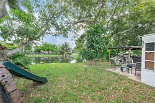 7560 Granada Blvd, Miramar, FL 33023 - Photo 17