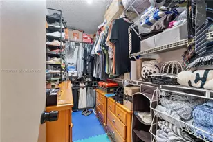 7560 Granada Blvd, Miramar, FL 33023 - Photo 11