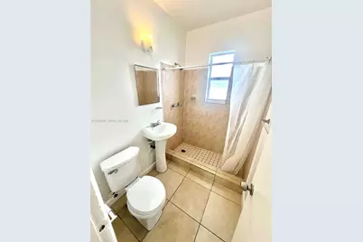 686 NE 85th St #3B, Miami, FL 33138 - Photo 3