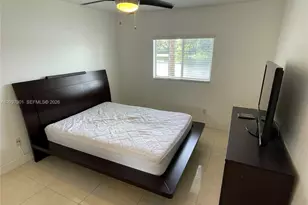 3690 N 56th Ave, Hollywood, FL 33021 - Photo 9