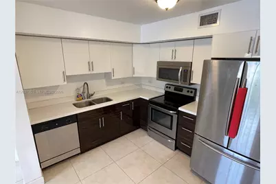 3690 N 56th Ave #904, Hollywood, FL 33021 - Photo 1