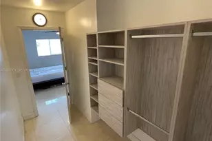 3690 N 56th Ave, Hollywood, FL 33021 - Photo 13