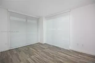 460 NE 28th St, Miami, FL 33132 - Photo 11