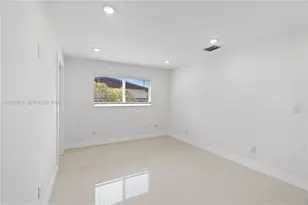 10501 SW 53rd St, Miami, FL 33165 - Photo 23