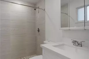 10501 SW 53rd St, Miami, FL 33165 - Photo 19