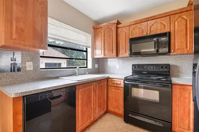 241 Hammond Dr, Miami Springs, FL 33166 - Photo 19