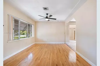 241 Hammond Dr, Miami Springs, FL 33166 - Photo 27