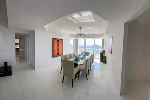 7000 Island Blvd, Aventura, FL 33160 - Photo 11
