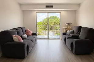 8200 SW 210th St, Cutler Bay, FL 33189 - Photo 5