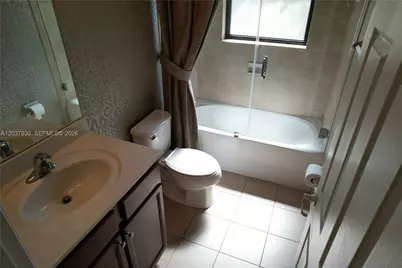 15404 SW 175th St, Miami, FL 33187 - Photo 11