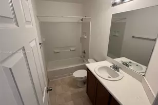 27568 SW 143rd Ave, Homestead, FL 33032 - Photo 15