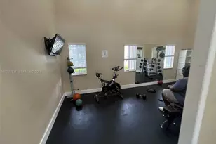 27568 SW 143rd Ave, Homestead, FL 33032 - Photo 23