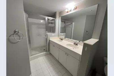 [Address not provided], Sunny Isles Beach, FL 33160 - Photo 21