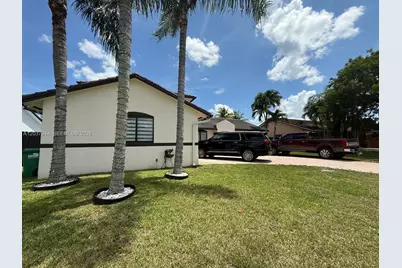 14832 SW 169th Ln, Miami, FL 33187 - Photo 5