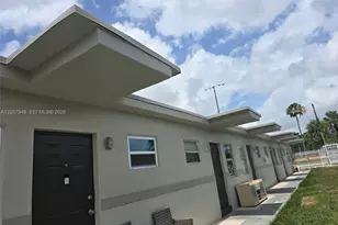 320 SW 11th Ave, Homestead, FL 33030 - Photo 11