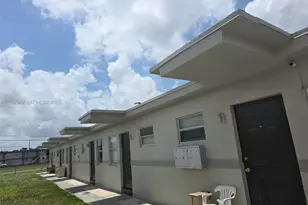320 SW 11th Ave, Homestead, FL 33030 - Photo 1