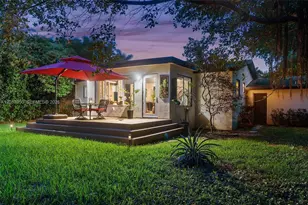 351 NE 117th St, Miami, FL 33161 - Photo 49