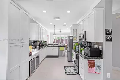 4152 Sapphire Ter, Weston, FL 33331 - Photo 15