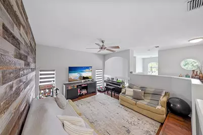 4152 Sapphire Ter, Weston, FL 33331 - Photo 25