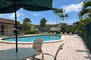 2430 SW 81st Ave, Davie, FL 33324 - Photo 25