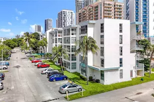 17560 Atlantic Blvd, Sunny Isles Beach, FL 33160 - Photo 3