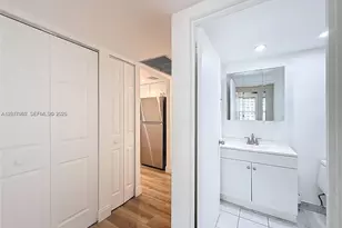 17560 Atlantic Blvd, Sunny Isles Beach, FL 33160 - Photo 25