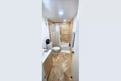 10000 NW 80th Ct #2149, Hialeah Gardens, FL 33016 - Photo 9