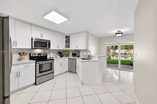 18536 NW 56th Pl, Miami Gardens, FL 33055 - Photo 13