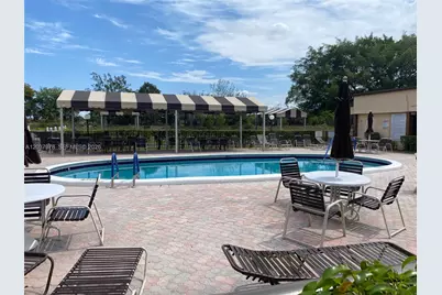 8861 Sunrise Lakes Blvd #311, Sunrise, FL 33322 - Photo 17