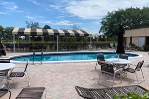 8861 Sunrise Lakes Blvd, Sunrise, FL 33322 - Photo 17