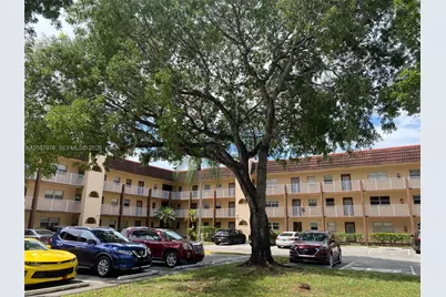 8861 Sunrise Lakes Blvd #311, Sunrise, FL 33322 - Photo 17